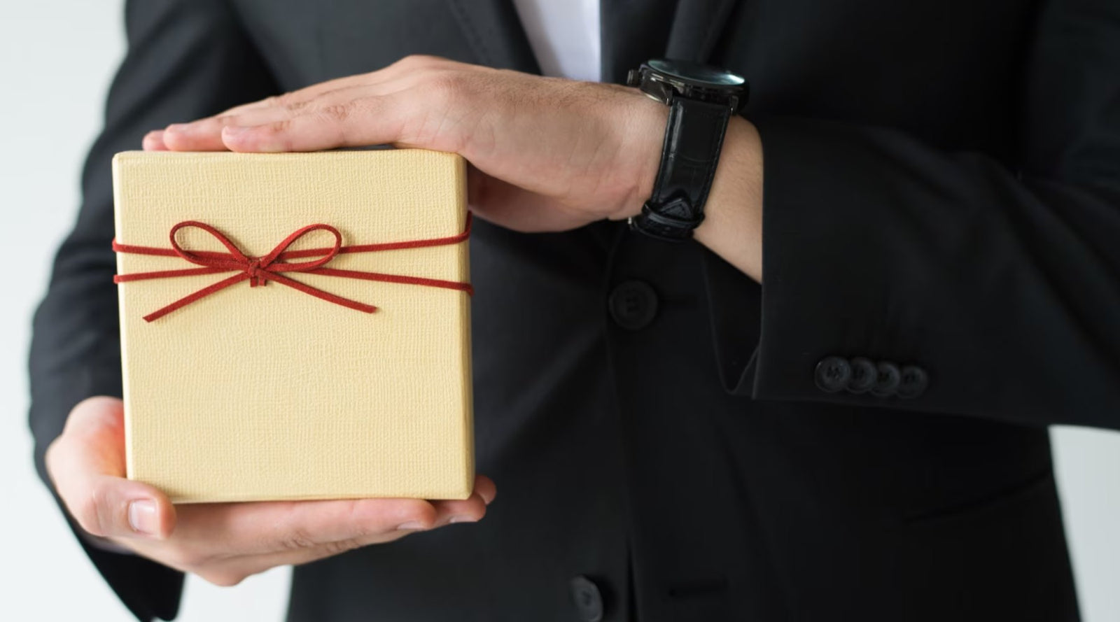 Show Your Appreciation: The Ultimate Guide to Corporate Gifts for Employees
